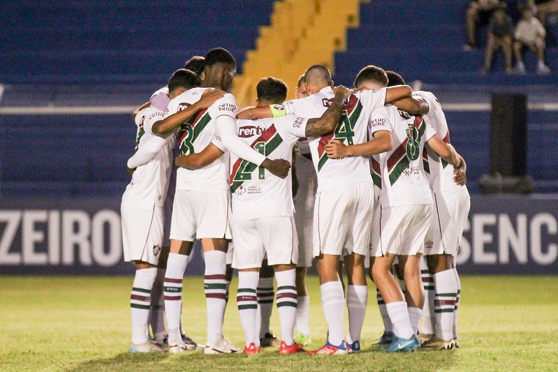 Fluminense enfrenta o São Paulo pelas oitavas da Copinha