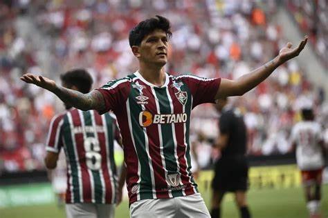Fluminense encara o Flamengo buscando mais um título carioca
