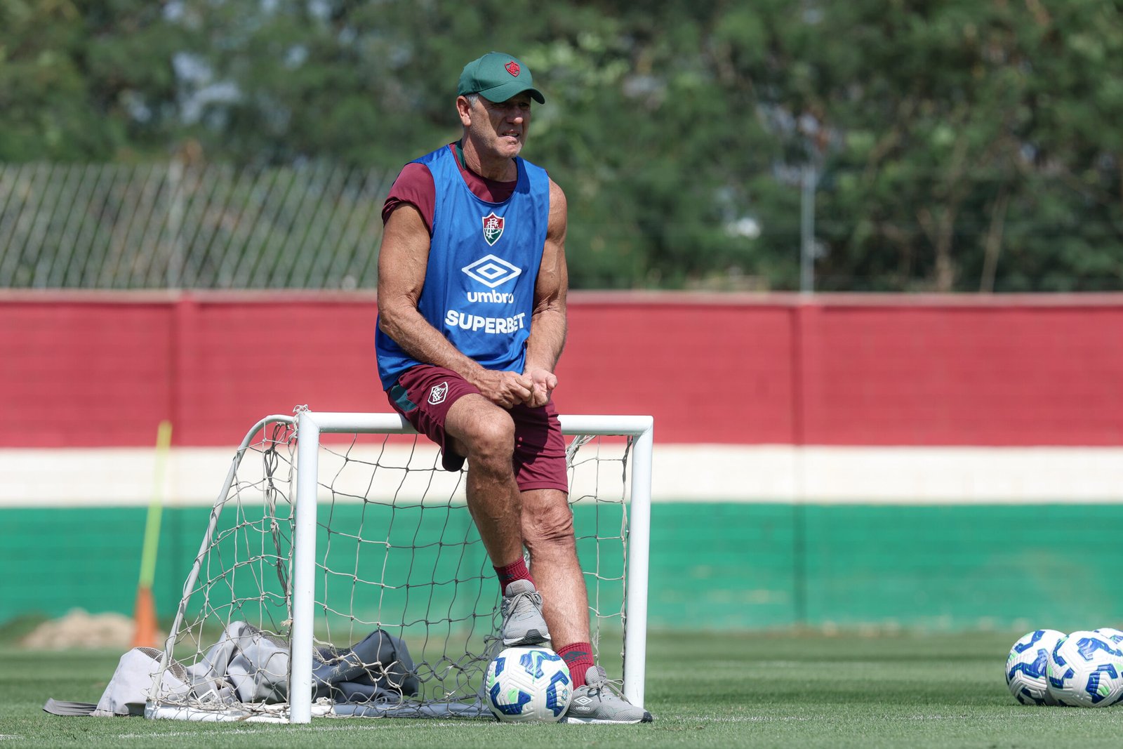 Contratado em fevereiro de 2025, reforço está fora dos planos do Fluminense