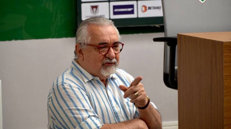 Fluminense faz proposta por zagueiro e aguarda resposta