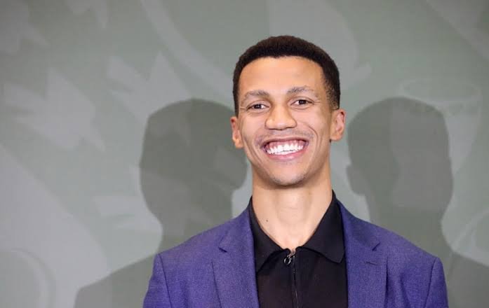 Mamelodi Sundowns se pronuncia sobre Lucas Ribeiro, alvo do Fluminense