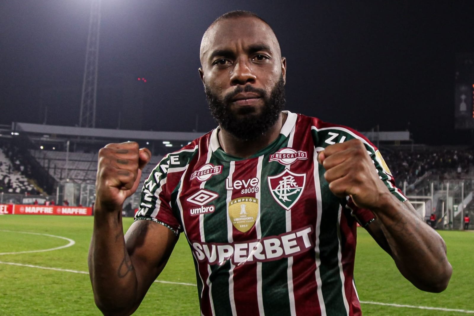 Com contrato somente até o final de 2025, zagueiro deixará o Fluminense após quatro temporadas