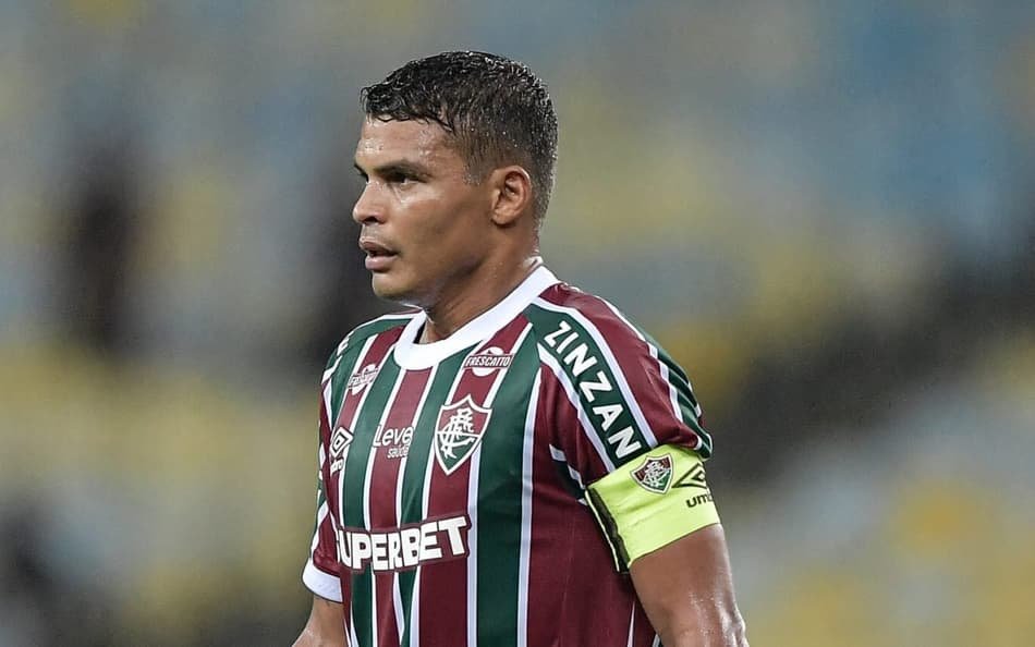Fluminense comunicou oficialmente a saída de Thiago Silva. Zagueiro assinou nesta quarta a rescisão com o Tricolor.