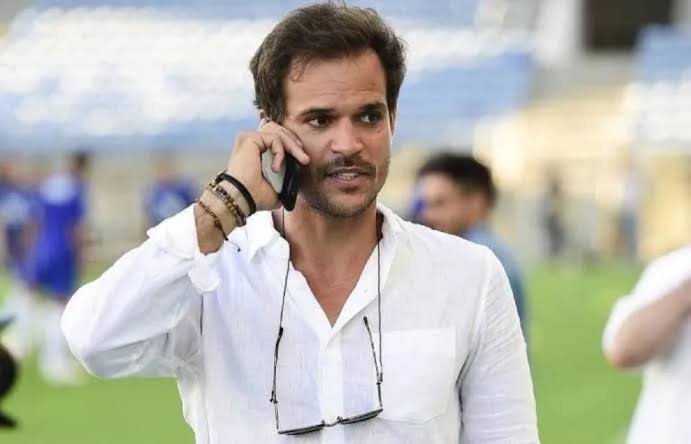 Especulado no Fluminense para 2026, jogador recebe proposta do Vasco da Gama e deve ser reforço da equipe carioca